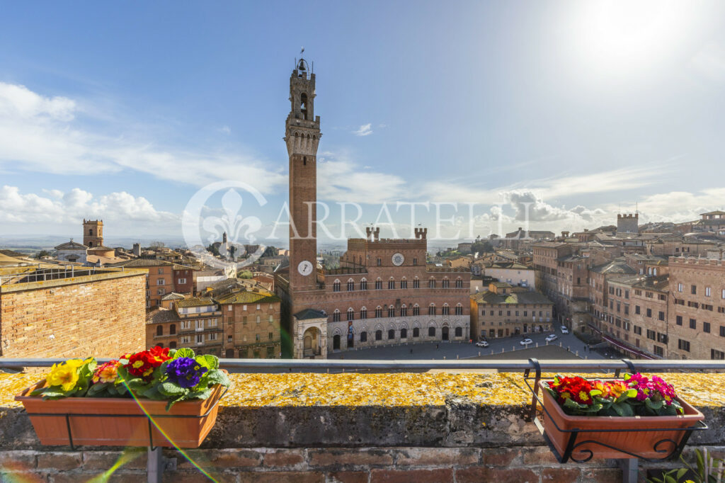 Attico a Siena con terrazze panoramiche Toscana