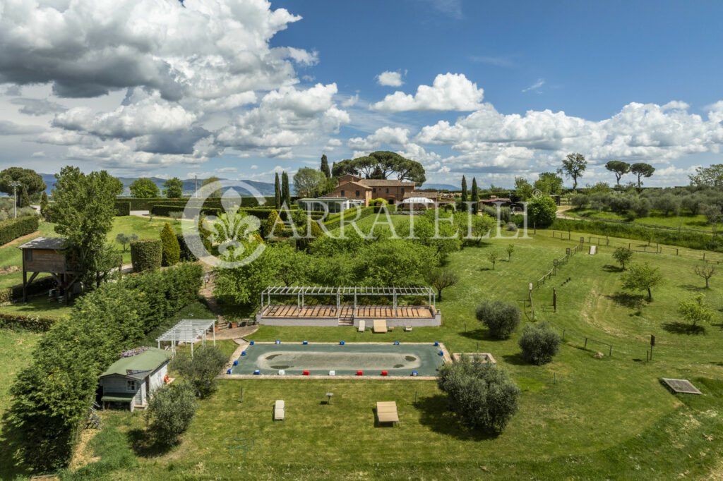 Antico monastero adibito a agriturismo di lusso