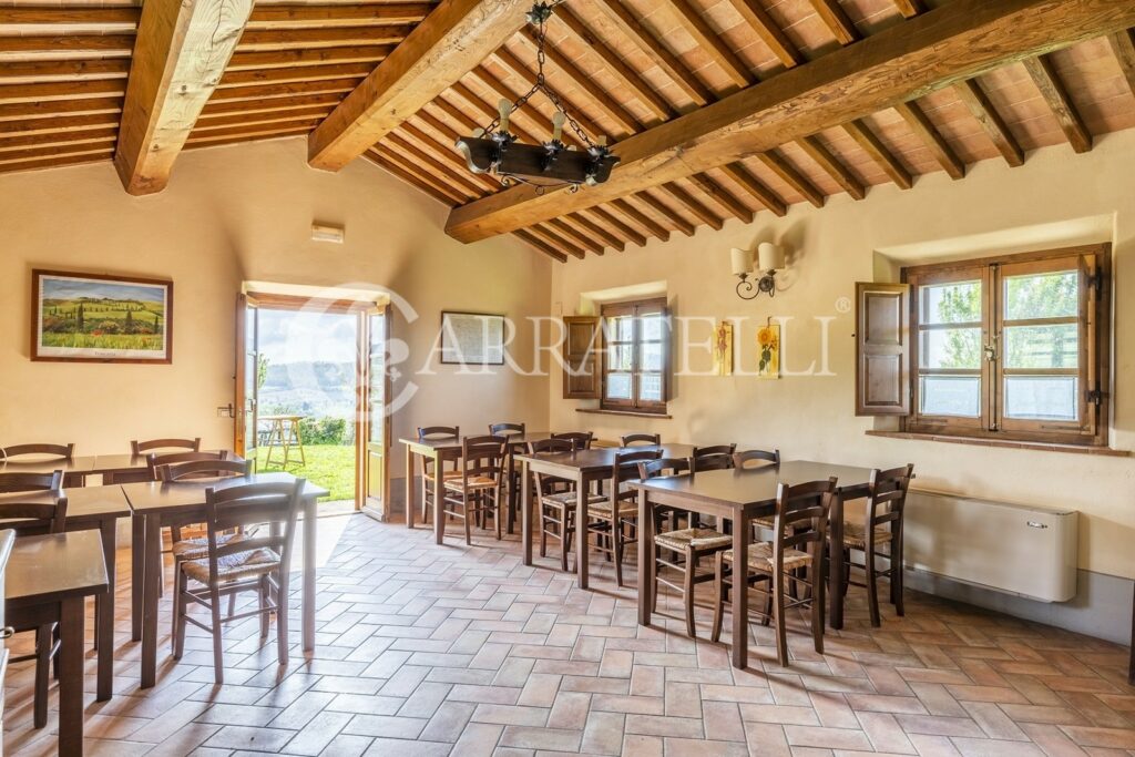 Farmhouse with breathtaking view in Pienza, Val d’Orcia, Tuscany.